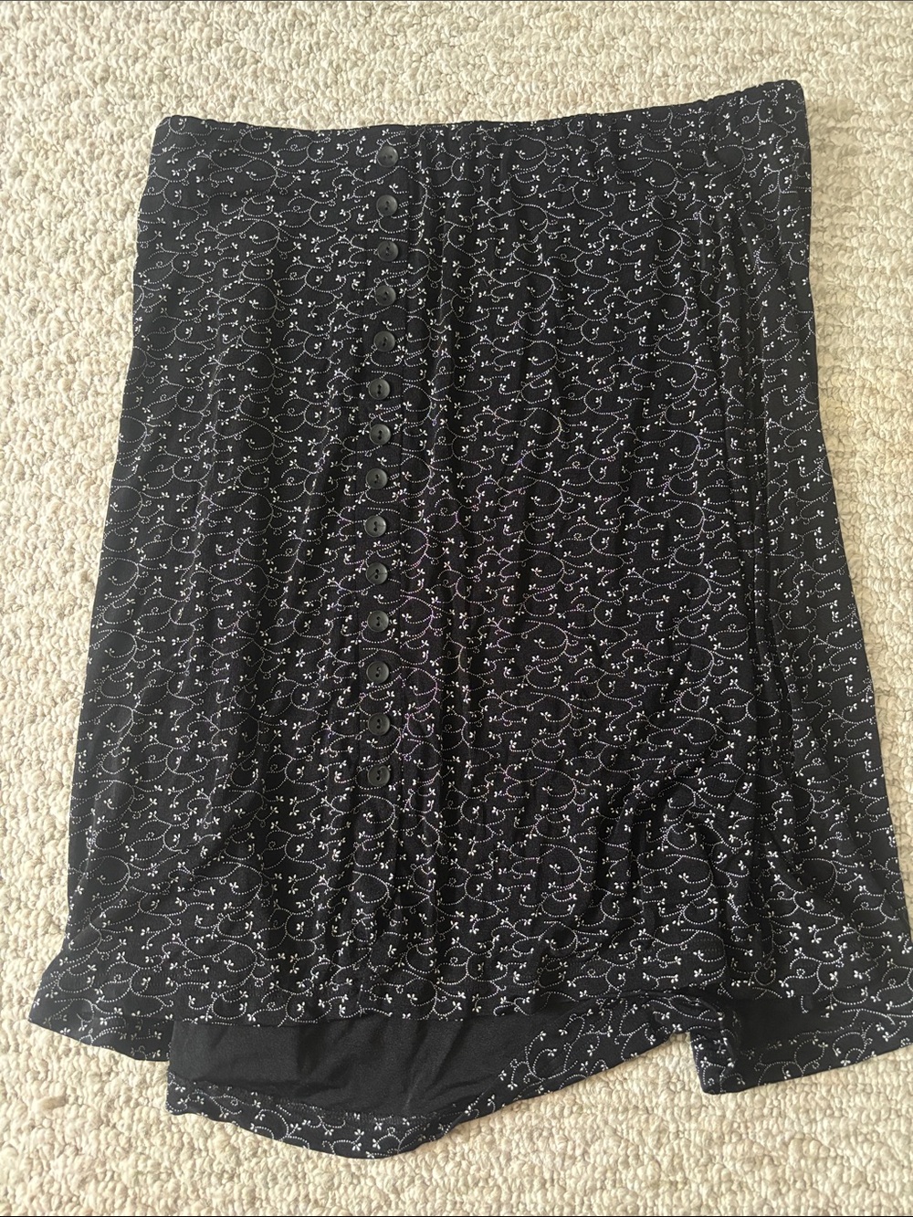 🌸 3/$15 Vintage Briggs New York Black Floral-Print Asymmetrical Button Skirt